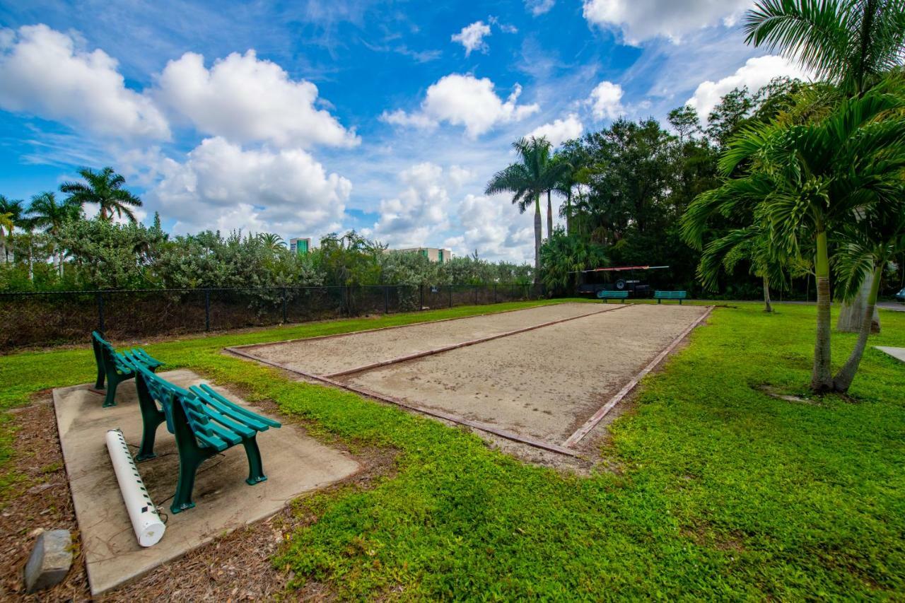 Naples Rv Resort Naples Manor 外观 照片