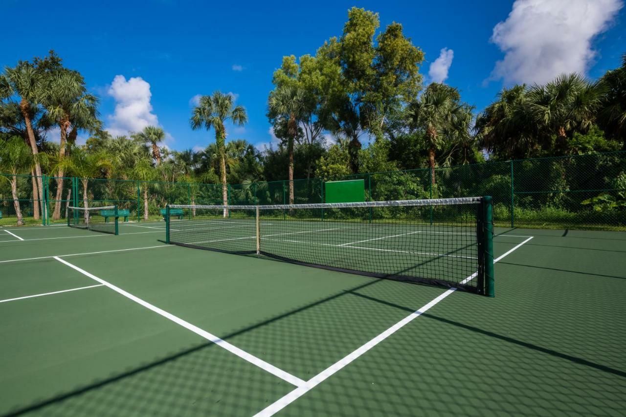 Naples Rv Resort Naples Manor 外观 照片