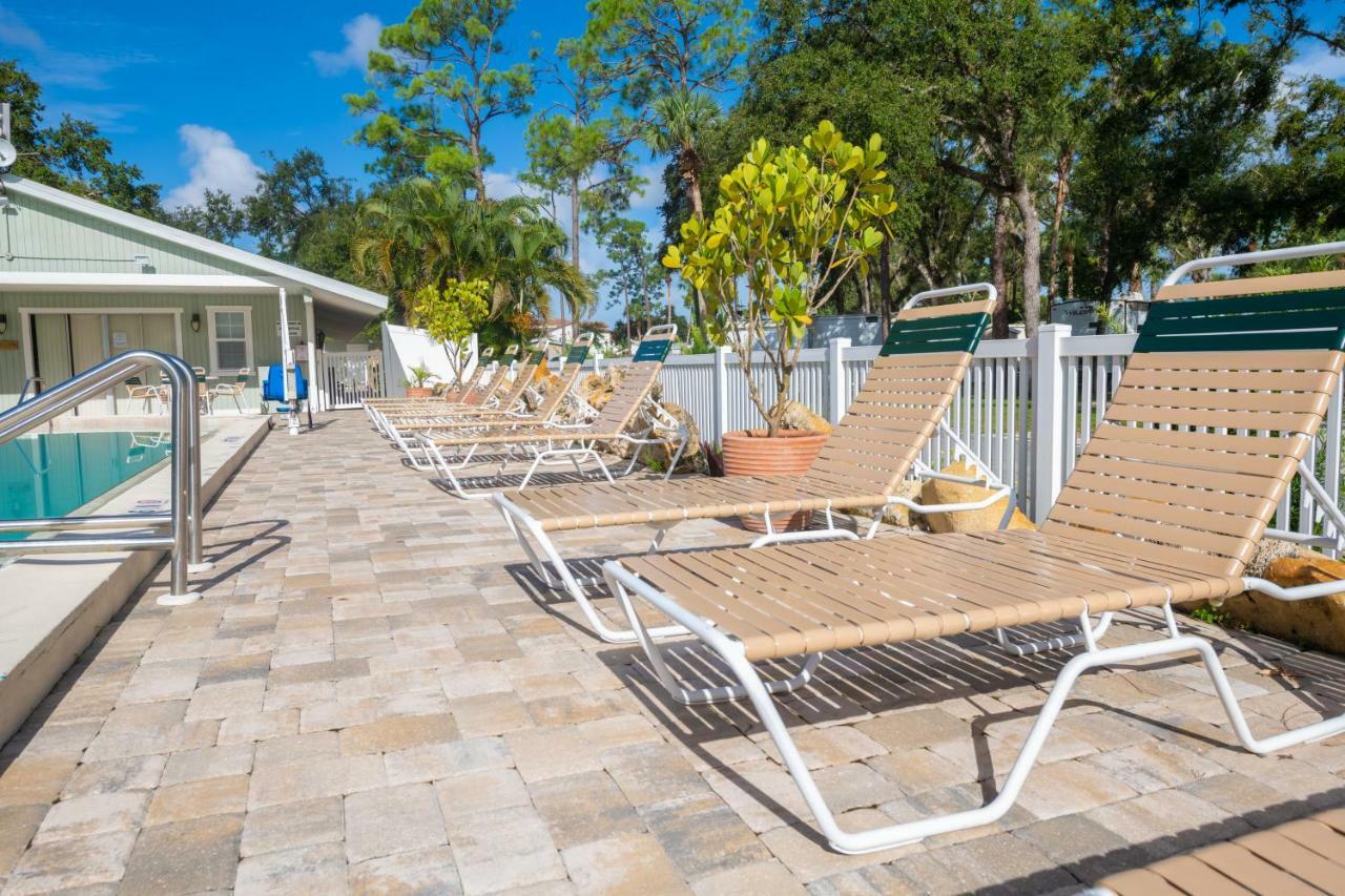 Naples Rv Resort Naples Manor 外观 照片